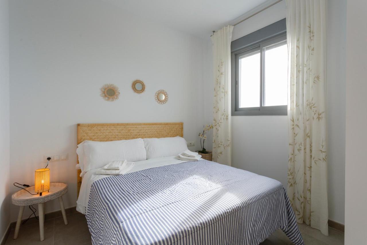Poseidon Beach Apartment & Parking By Cadiz4Rentals Exteriér fotografie