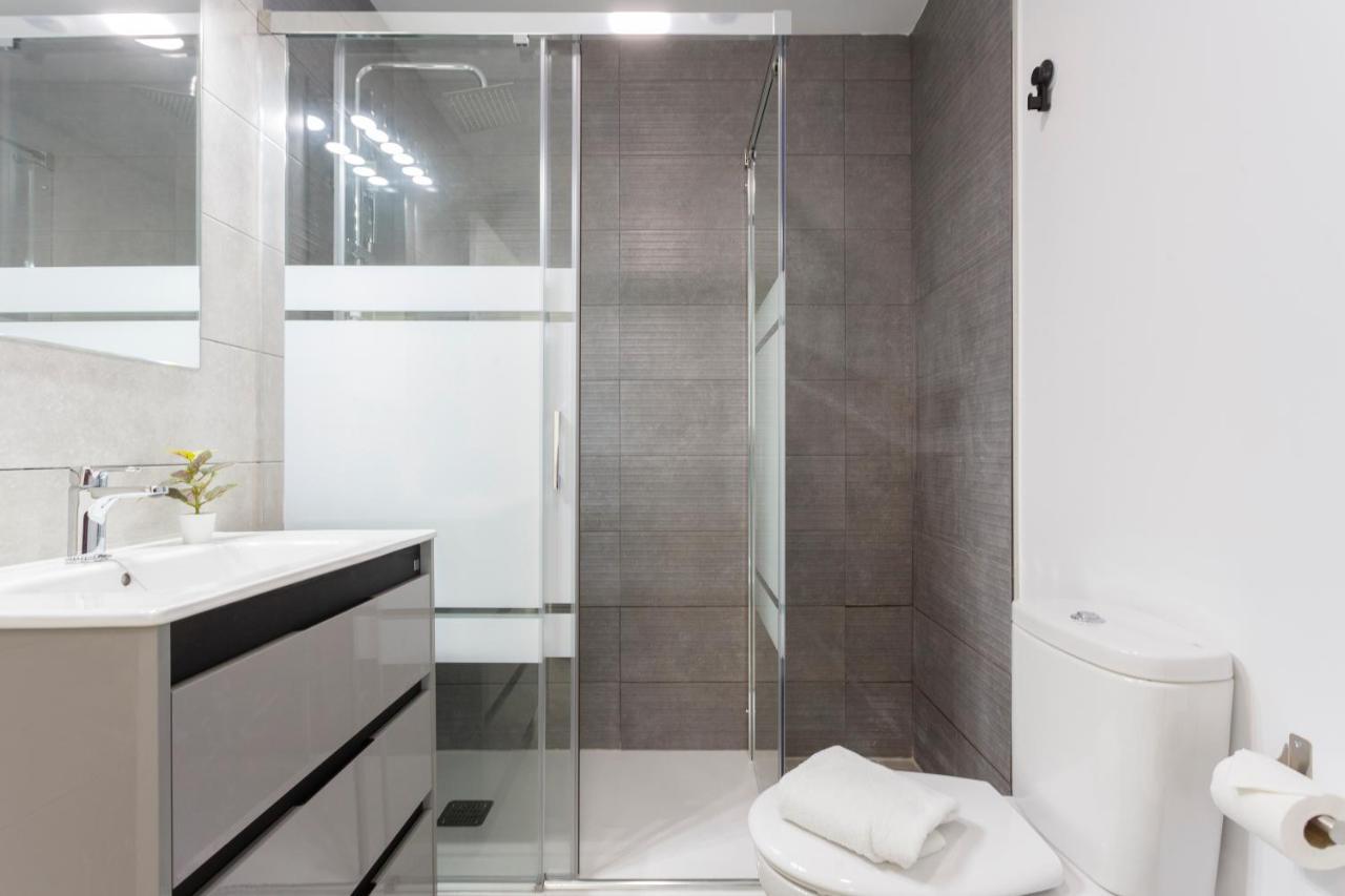Poseidon Beach Apartment & Parking By Cadiz4Rentals Exteriér fotografie