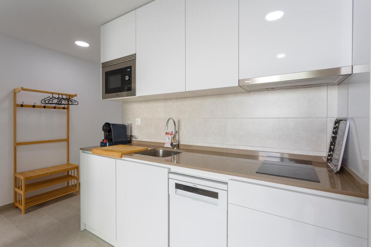 Poseidon Beach Apartment & Parking By Cadiz4Rentals Exteriér fotografie